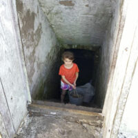 1032_flickan_kallaren